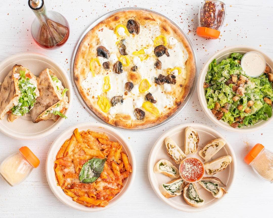 Mamale Café & Pizza Bar